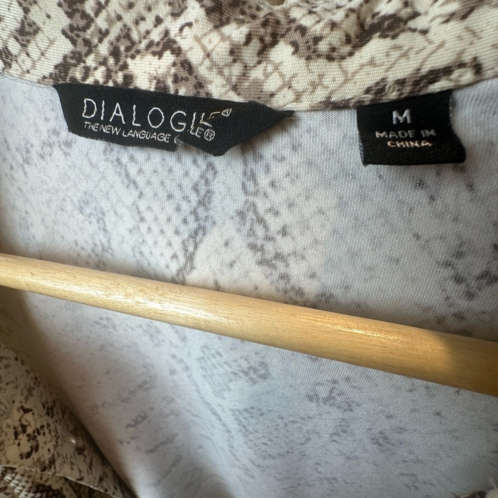 Vintage Y2K Cream Snakeskin Button Down Shirt - Picture 4 of 5